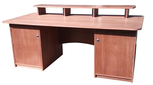 Studio desk producer - studio,