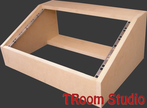 Unit inch angled desk - 6u,