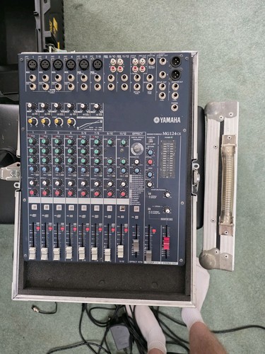 Yamaha mg124cx channel - mg124cx, 12-channel