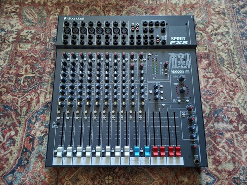 Mixing desk soundcraft spirit - mixing,